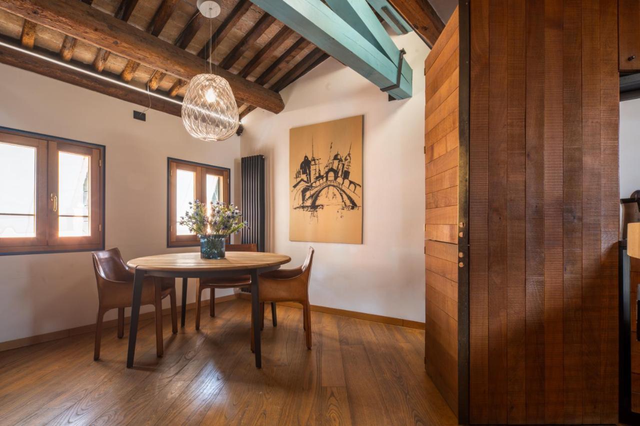 Grand Canal Design Apartment เวนิส ภายนอก รูปภาพ